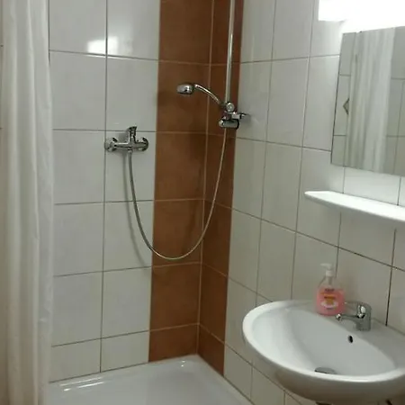 Ratstube Hotel 3*